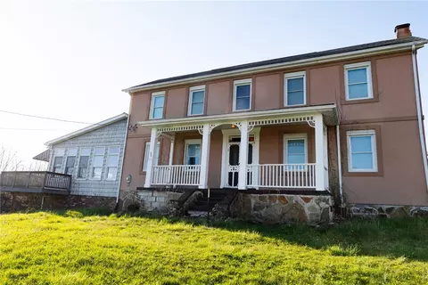 Exterior - 262 Durst Rd, Irwin, PA 15642 photo 2 of 5