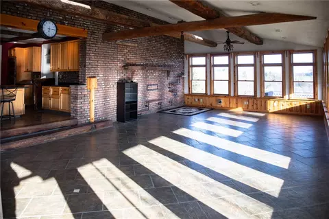 Living - 262 Durst Rd, Irwin, PA 15642 photo 2 of 2