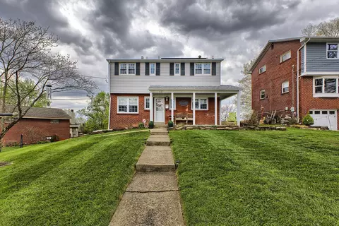 427 Brunner Dr, Monroeville, PA 15146