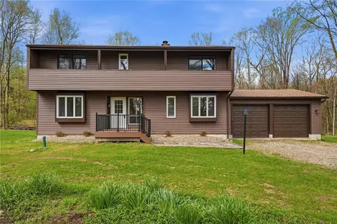 263 Pearson Dr, New Wilmington, PA 16142