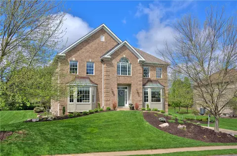 2019 Condor Ln, Gibsonia, PA 15044