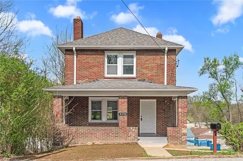 8250 Aber Rd, Verona, PA 15147