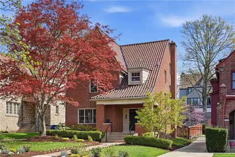 1207 Malvern Ave, Pittsburgh, PA 15217