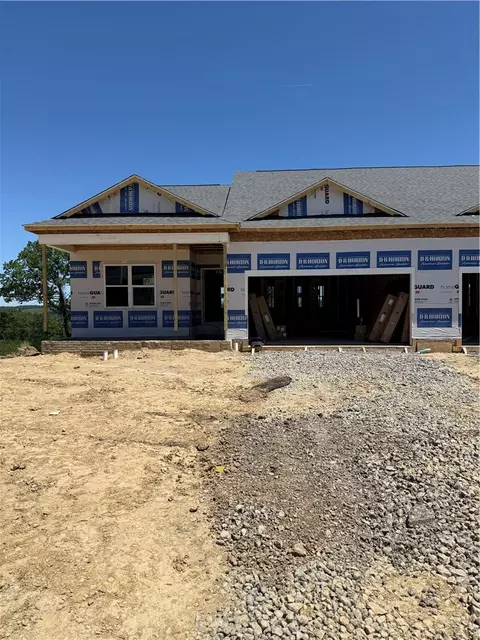 145 Smith Ln, Beaver Falls, PA 15010