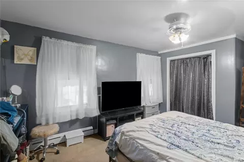 Bedroom - 1507 Grant St, Braddock, PA 15104 photo 5 of 6
