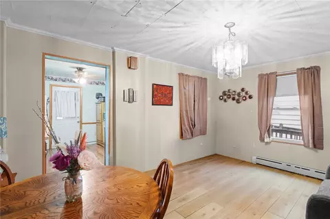 Dining - 1507 Grant St, Braddock, PA 15104 photo 2 of 2