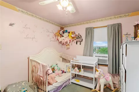 Bedroom - 1507 Grant St, Braddock, PA 15104 photo 3 of 6