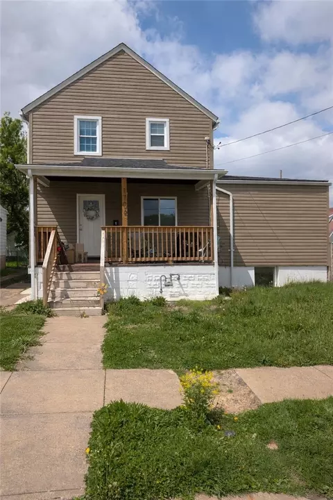 1702 Mcminn St, Aliquippa, PA 15001