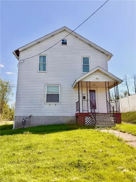 87 Delaware Ave, Uniontown, PA 15401