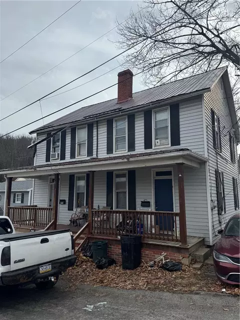 473 Ellsworth St, California, PA 15419