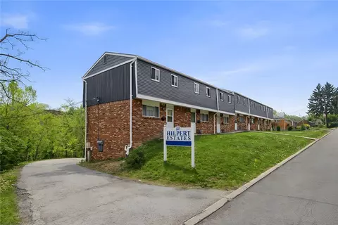3801 Hilpert St, Pittsburgh, PA 15227