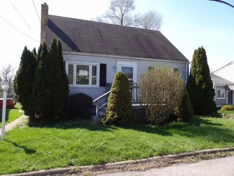 1821 W 8th St, Beaver Falls, PA 15010