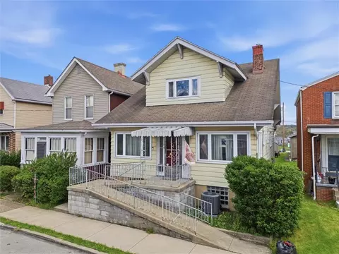 106 Castner Ave, Donora, PA 15033