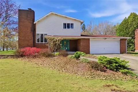 6 Manorview, Greenville, PA 16125
