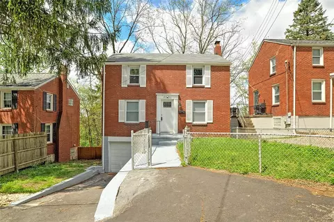 2131 Lindsay Rd, Pittsburgh, PA 15221