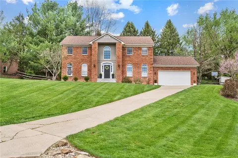 3841 Kim Ln, Gibsonia, PA 15044