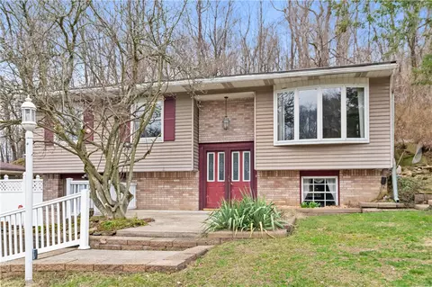 1302 Rankin Rd, Mckeesport, PA 15131
