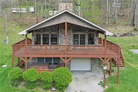 100 First St, Confluence, PA 15424