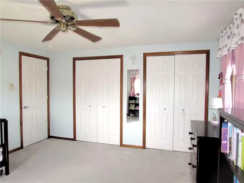 Bedroom - 5941 Graybrook Dr, Export, PA 15632 photo 12 of 13