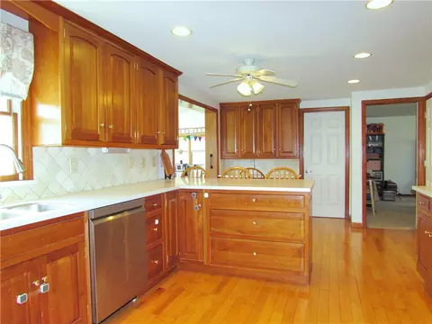 Kitchen - 5941 Graybrook Dr, Export, PA 15632 photo 1 of 3