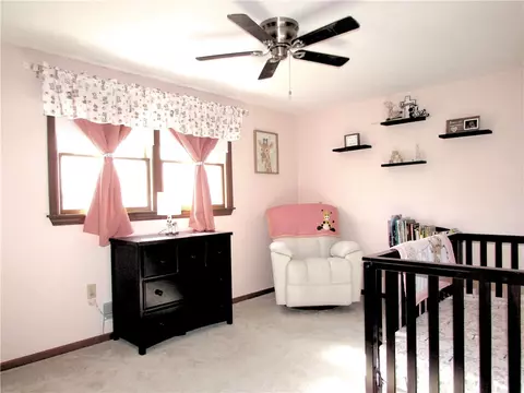 Bedroom - 5941 Graybrook Dr, Export, PA 15632 photo 6 of 13