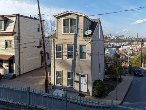 2629 Stella St, Pittsburgh, PA 15203