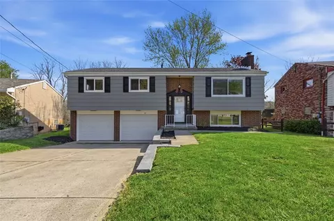 330 Laurie Dr, Pittsburgh, PA 15235