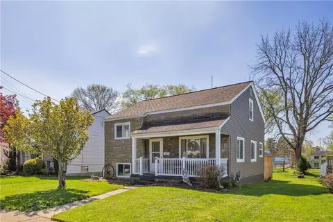 221 E Metzger Ave, Butler, PA 16001