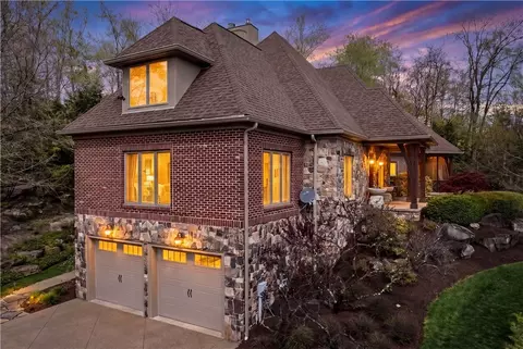 29 Virginia Ln, Canonsburg, PA 15317