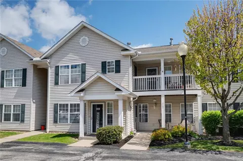 2203 Lenox Dr, Bethel Park, PA 15102