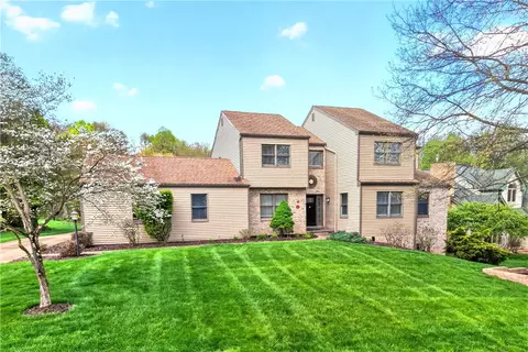 243 Cumberland Dr, Seven Fields, PA 16046