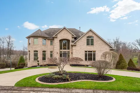7031 Pinehurst, Presto, PA 15142