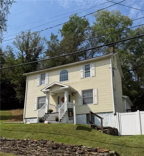 7835 Route 819, Armbrust, PA 15616