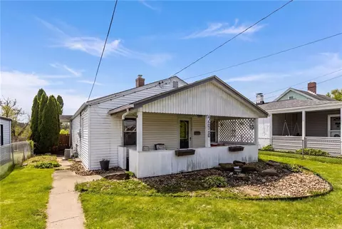 298 Liberty St, Bridgeville, PA 15017