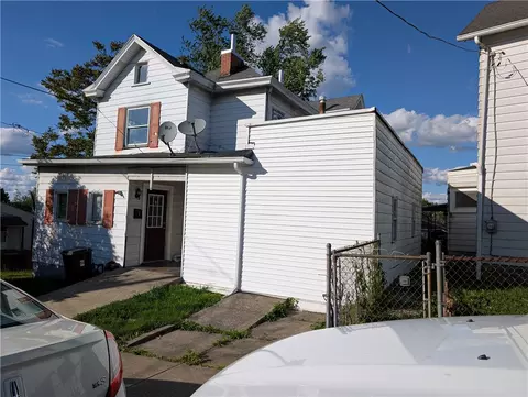 130 May, Washington, PA 15301