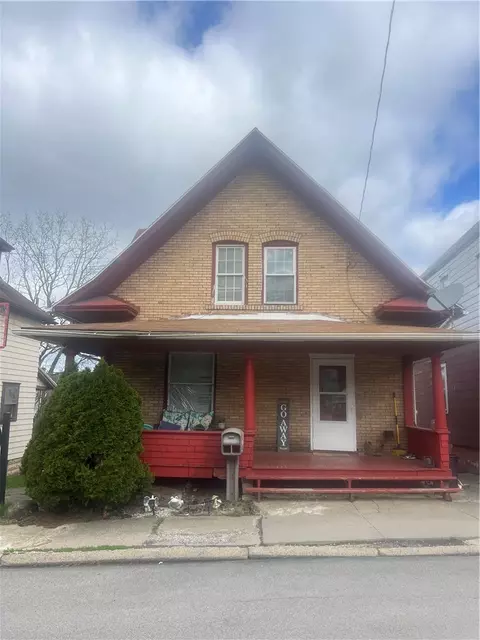 827 Morton St, New Castle, PA 16101