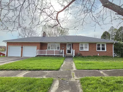 512 Ridgeway, Grove City, PA 16127