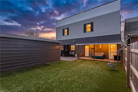33 Cycle Ave, Uniontown, PA 15401