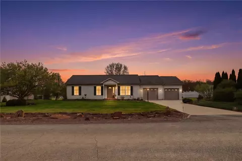 695 Greenhouse Rd, Rockwood, PA 15557