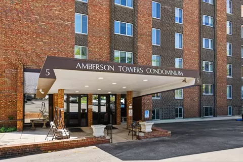 5 Bayard Rd #810, Pittsburgh, PA 15213