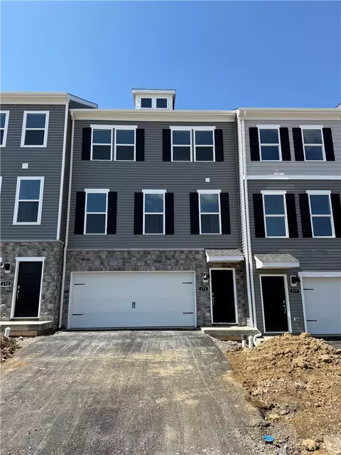 175 Laurel Hills Dr, Sarver, PA 16055