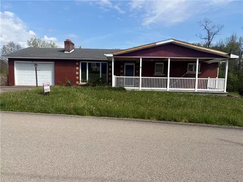 1508 W Green St, Connellsville, PA 15425