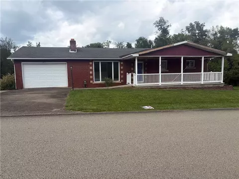 1508 W Green St, Connellsville, PA 15425
