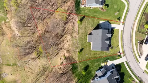 View/Area - 641 Tullamore Trl, Mars, PA 16046 photo 2 of 4