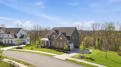 View/Area - 641 Tullamore Trl, Mars, PA 16046 photo 3 of 4