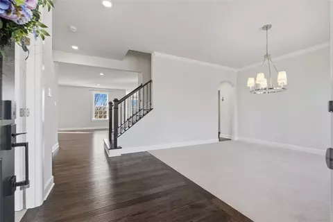 Entry Way - 641 Tullamore Trl, Mars, PA 16046 photo 1 of 4