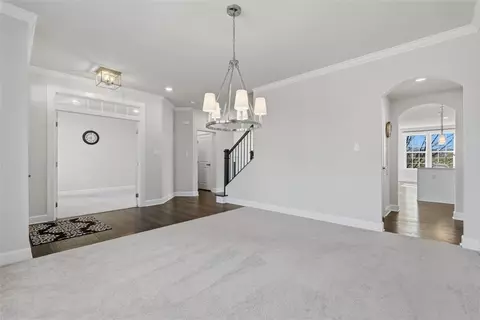Entry Way - 641 Tullamore Trl, Mars, PA 16046 photo 2 of 4