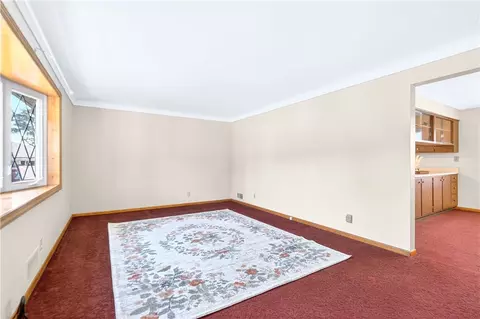 Living - 12296 Longview Dr, Irwin, PA 15642 photo 1 of 7