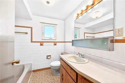 Bath - 12296 Longview Dr, Irwin, PA 15642 photo 2 of 2