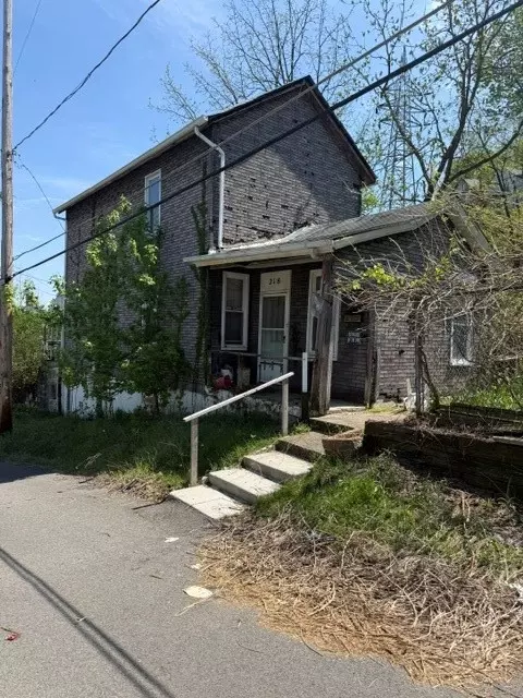 218 Florien St, Pittsburgh, PA 15204